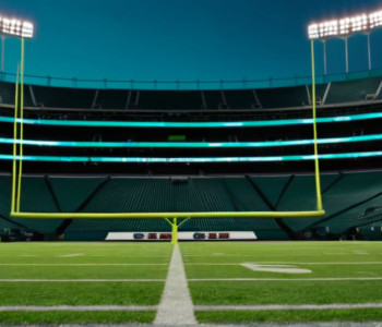 Студенческий Футбол США: Обновления в Борьбе за Чемпионство Конференций