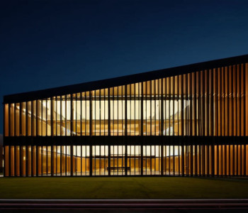 Мичиган выделяет $321 млн на безопасность школ: условие &quot;отказа от прав&quot; вызывает споры