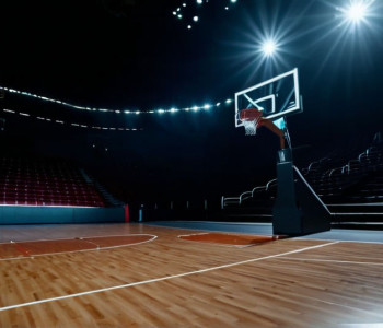 Баскетбол: «Юта» одолела «Сэм Хьюстон» в напряженном матче