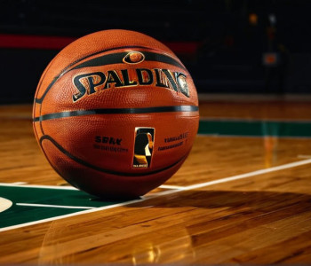 Разыгрывающий «Кливленд Кавальерс» Дариус Гарленд снова травмировал палец ноги