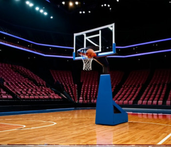 «Чикаго Буллз» сразятся с «Детройт Пистонс» после впечатляющей игры Каннингема