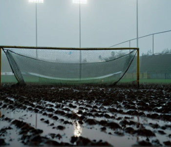 Нападение &quot;Лас-Вегас Рэйдерс&quot; испытывает трудности: травмы и неудачи под руководством Чипа Келли