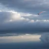 Парапланерист в Китае случайно поднялся на высоту почти 9 километров