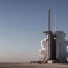 SpaceX готовит к запуску Starship SN9: когда и как смотреть испытательный полет из Бока-Чика