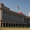 В Бангладеш запретили оппозиционную партию бывшего правителя Хуссейна Эршада