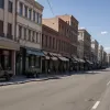 В Лос-Анджелесе развернуты войска Национальной гвардии на фоне беспорядков