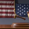 Консерваторы подрывают торговую политику Трампа: Юридический иск ставит под угрозу тарифы