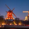 Мельница «Мулен Руж» снова вращает крыльями: легендарный символ Парижа восстановлен