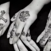 Трамп настаивает на татуировке «MS-13» у Абрего Гарсия, несмотря на доказательства подделки